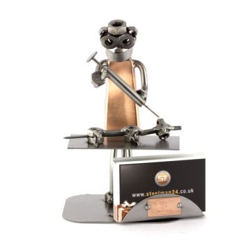 TIERARZT MIT HUND MIT VISITENKARTEN-HALTER