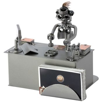 BEAMTER MIT VISITENKARTEN-HALTER