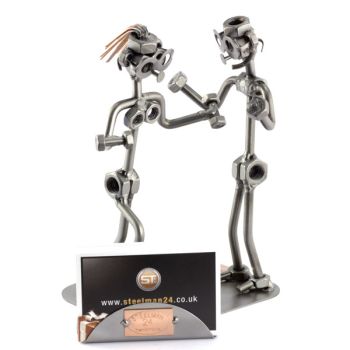 PERSONAL TRAINER MIT VISITENKARTEN-HALTER